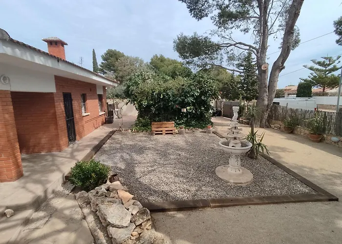 Font Villa L'Ametlla de Mar