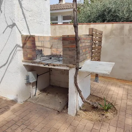 Font Villa